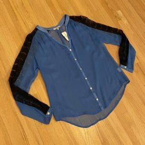 - ❤️Red Haute Sheer Periwinkle Blue/black lace silk blouse❤️